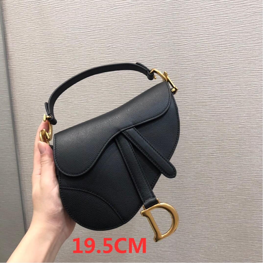 S08341 BLACK DIOR SADDLE 19.5cm