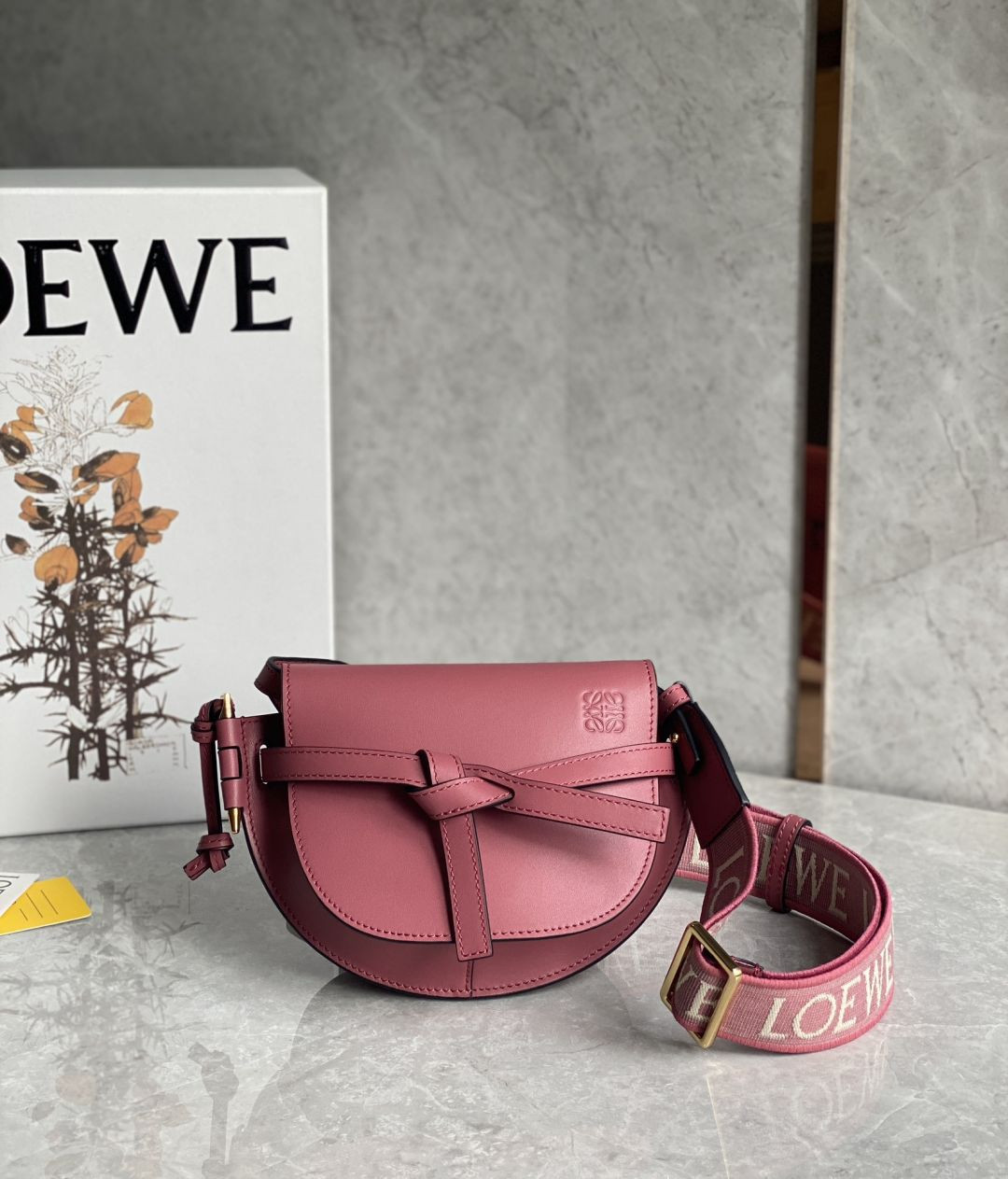 S79260 LOEWE PINK CROSSBODY