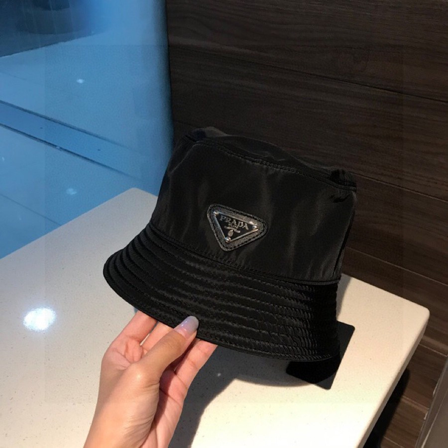S40511 BLACK PRADA HAT