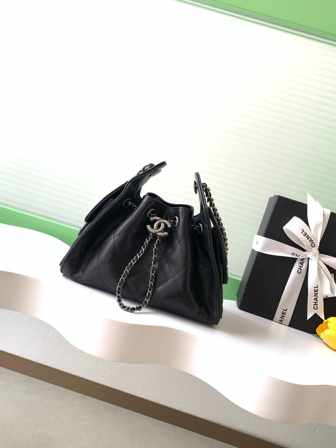 S157056 BLACK GUNMETAL HARDWARE 25C BAG 20CM