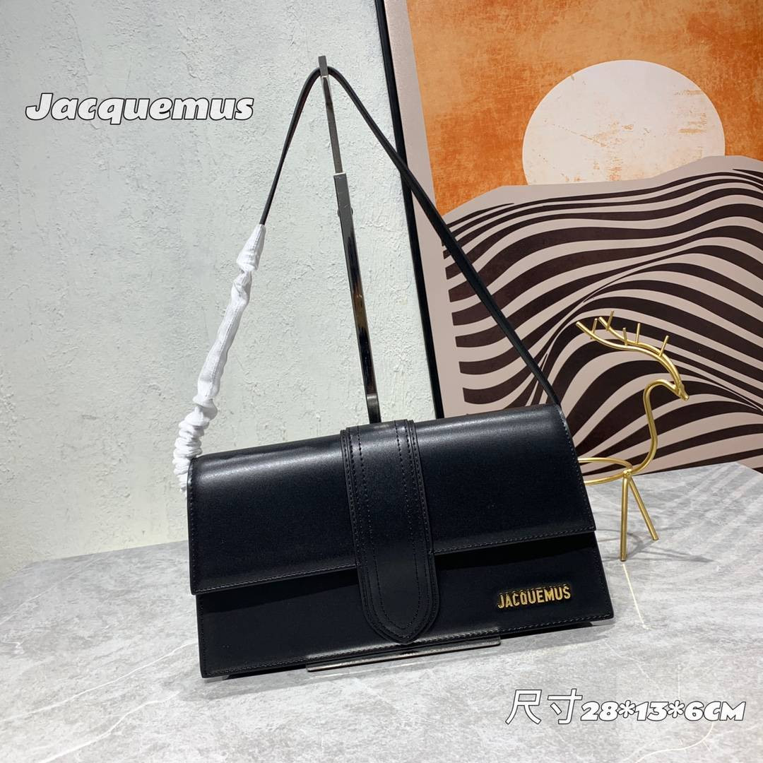S57385 BLACK JACQUEMUS 28CM