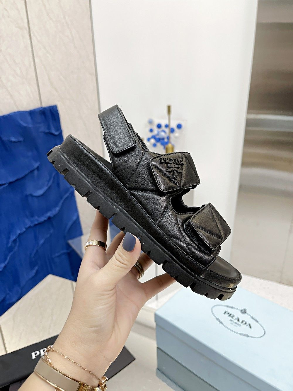 S54926 PRADA SANDALS 2COLORS