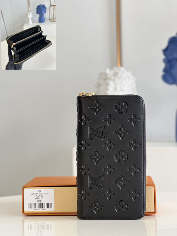 M81510 Monogram Coussin Black