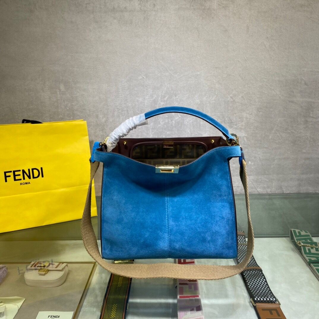 S41035 BLUE FENDI
