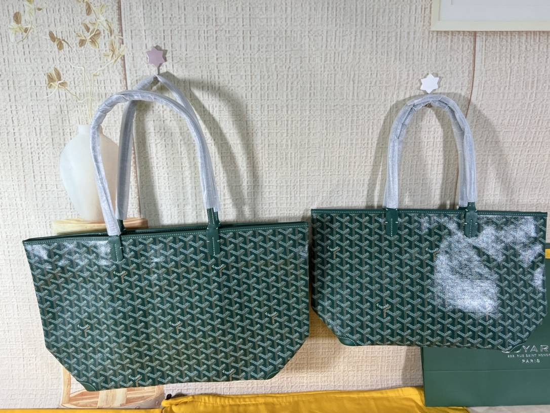 S34701 GREEN GOYARD ARTOIS BAG MM/PM
