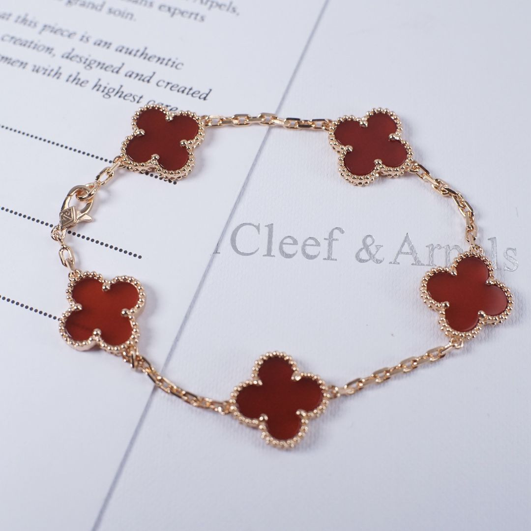 S115409 RED VCA BRACELET
