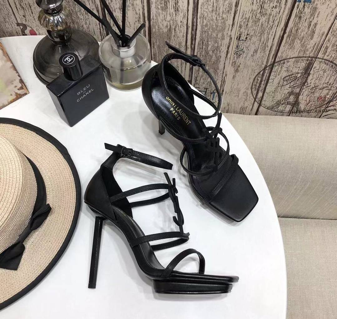 S39486 BLACK YSL HEELS