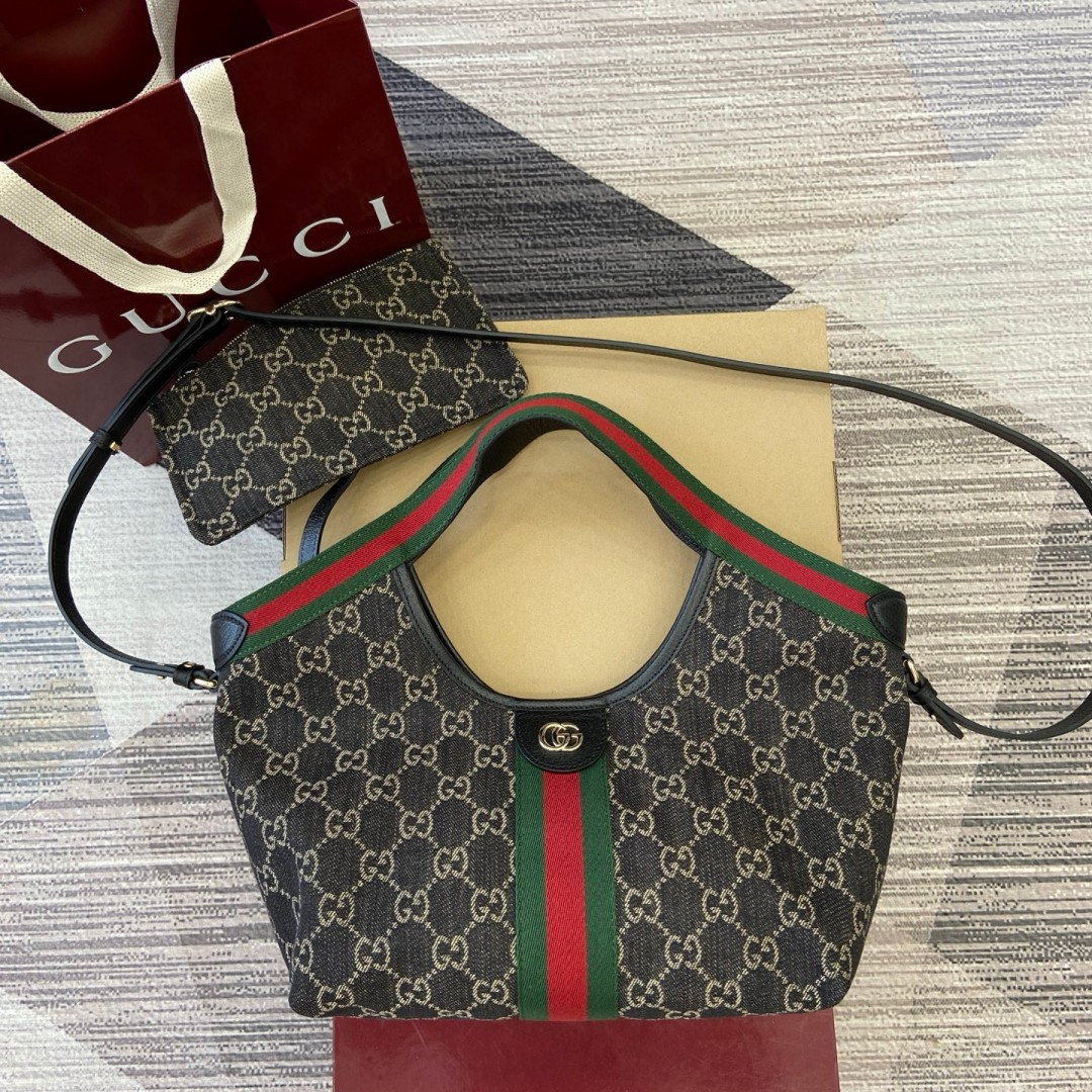 S143837 BLACH GUCCI GIGLIO 25CM