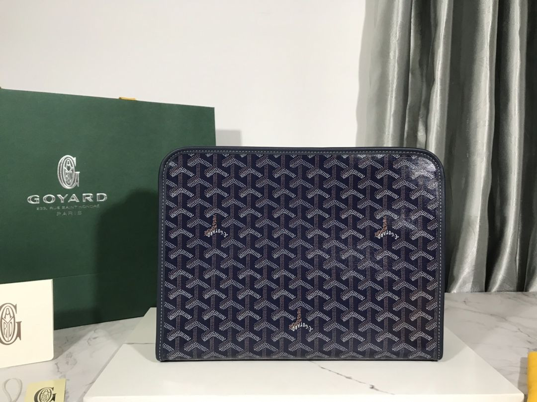 S48104 NAVY GOYARD WASH BAG 30cm