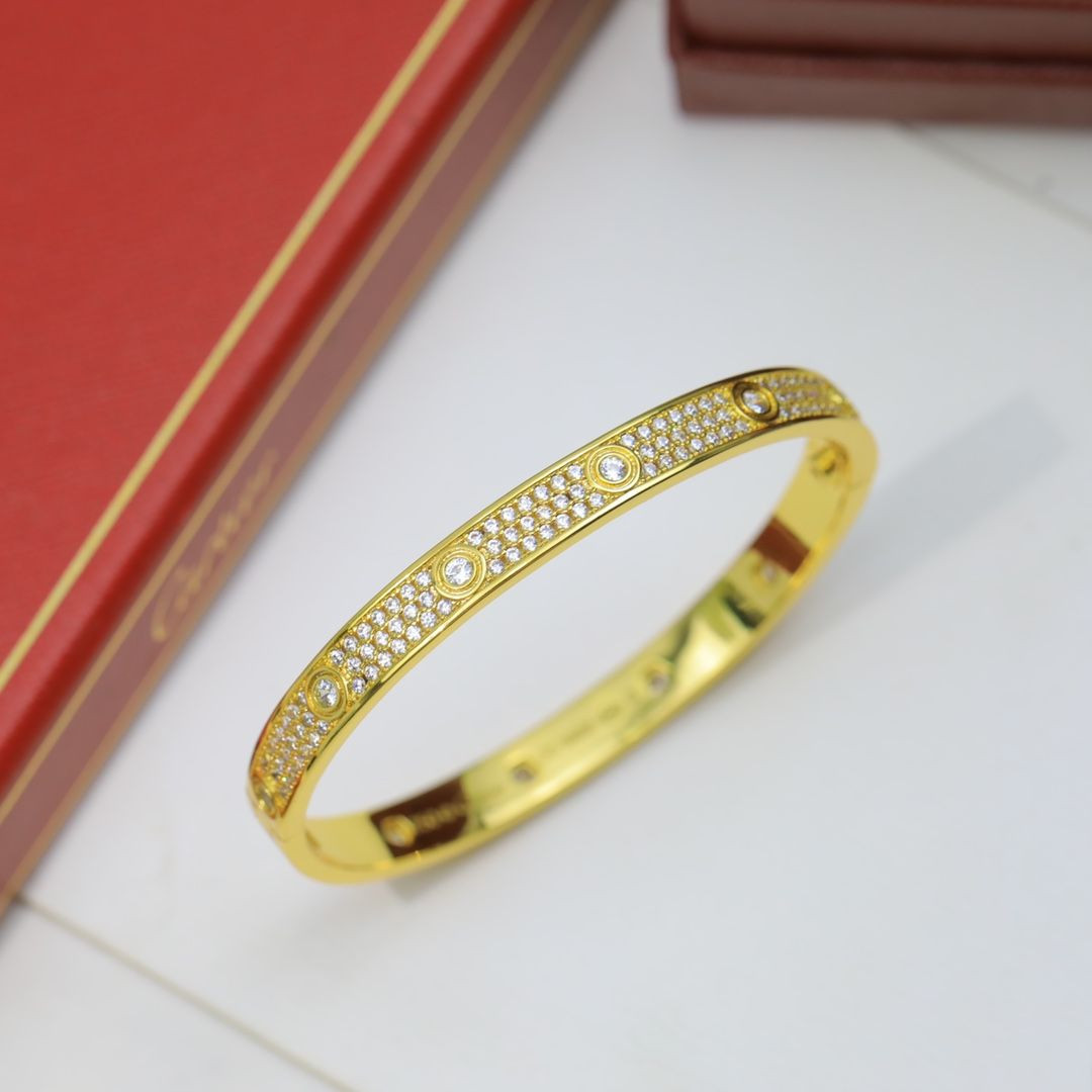 S116109 GOLD CARTIER BRACELET